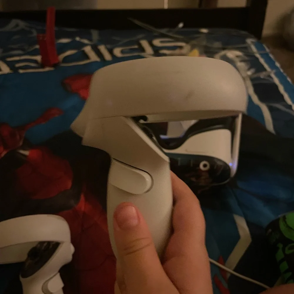 Brand new/ oculus with controllers/demon slayer stickers on oculus